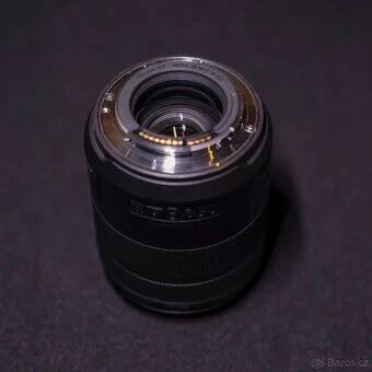 Canon RF 85 mm f/2 Macro IS STM - 2