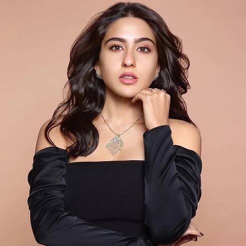 Sara Ali Khan Height, Weight, Age, Body Statistics (Indian Celebrities) - UberGossip