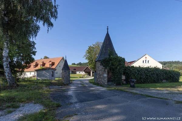 Vrhaveč, Malá Víska | Obec VRHAVEČ