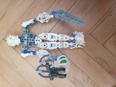 Mix figurek bionicle - Hračky