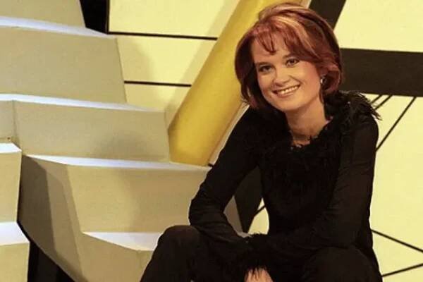 Šárka Kubelková Volemanová jako moderátorka Áčka.