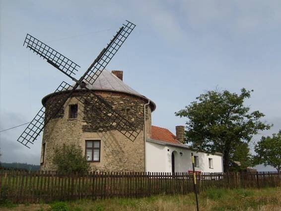 Větrný mlýn (Jednov)