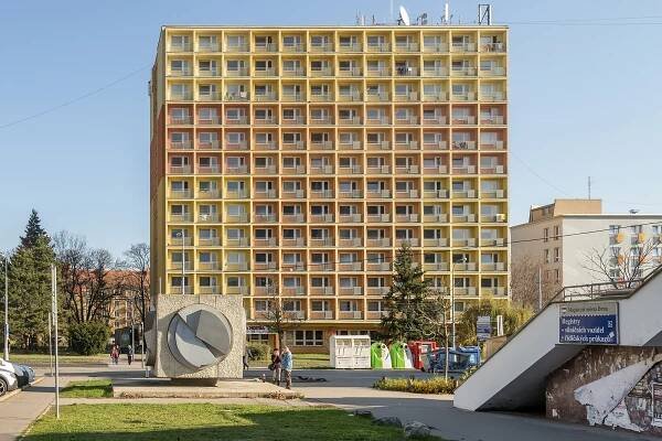 Listovy koleje (Koleje Leninova) | Objekty | Brněnský architektonický manuál - průvodce brněnskou architekturou