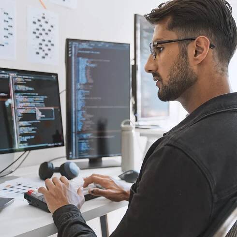 Developer reliance on AI worries IT leaders