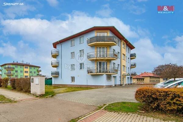Pronájem bytu 2+kk 40 m², Jungmannova, Dobřany
