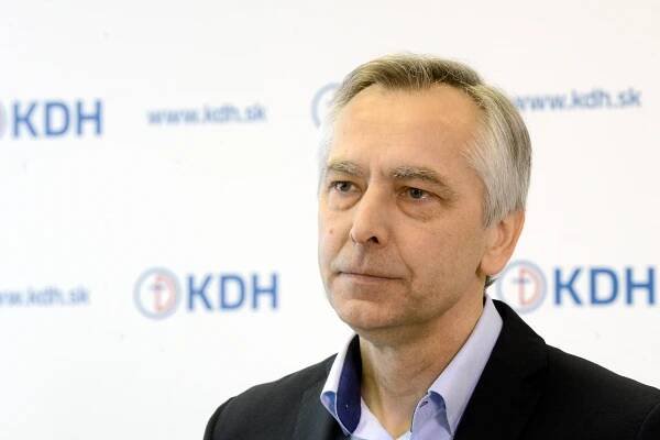 Ján Figeľ bol poverený vedením rokovaní medzi USA a Ruskom. Uskutočňujú sa vo Vatikáne