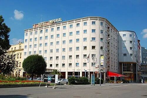 English: Hotel Imperial in Ostrava, Czech Republic. Czech: Hotel Imperial v Ostravě.