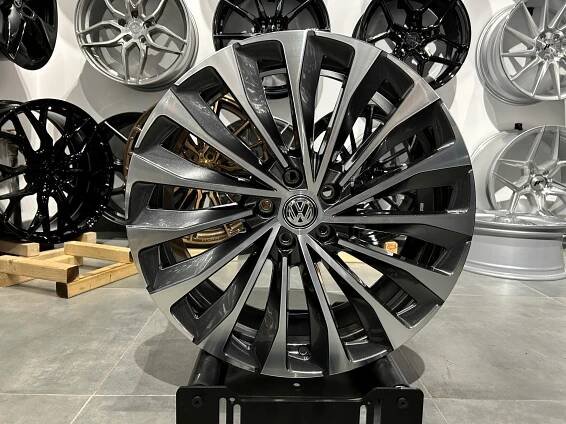 Originální ráfky 20 5x112 SKODA Karoq Kodiaq Enyaq VW TIGUAN Q4 Q5 e-tron Rozteč šroubů 5x112