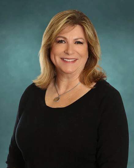 Sheri Headshot