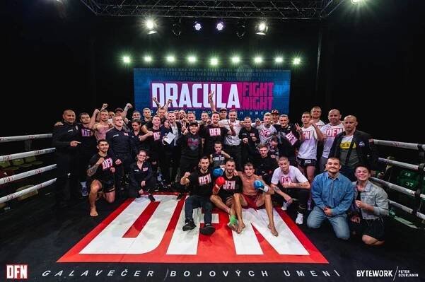 FOTO: Skvelé úvodné podujatie Dracula Fight Night v Banskej Bystrici
