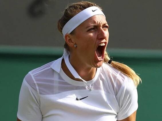 Boulterová - Ka. Plíšková 3:6, 7:6 (7:4), 6:4, Krejčíková je ve třetím kole Wimbledonu, Kvitová také. Plíšková si finále