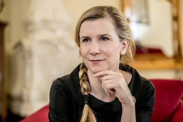 Ministryně Valachová: Jsme stejně chytří jako Lidl. Zvyšujeme platy
