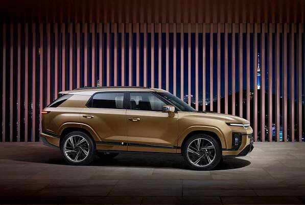 Už nebude pro smích: SsangYong odhalil nový Actyon, z ošklivého kupé-SUV je najednou nápaditá stylovka
