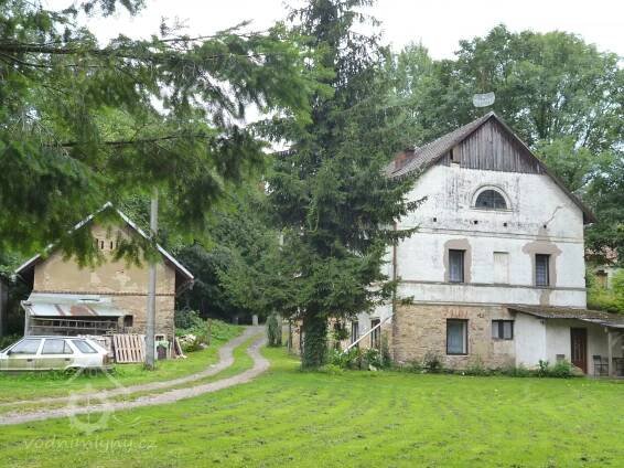 Hořejší mlýn | Vodnimlyny.cz