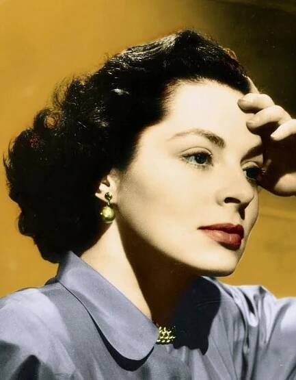 Viveca Lindfors