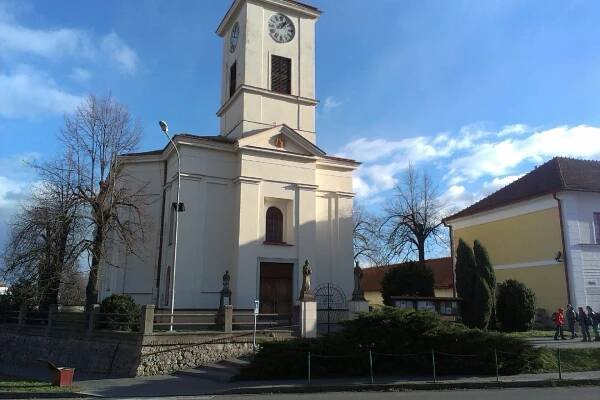 Římskokatolická farnost Újezd u Brna foto 1