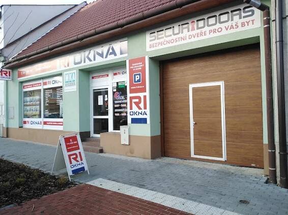 Prodej oken, dveří, posuvných systémů a příslušenství v Olomouckém kraji – MKAService.cz