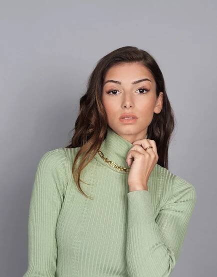 Mimi Keene Interview - Netflix’s Sex Education (Season 3) - Crookes Magazine