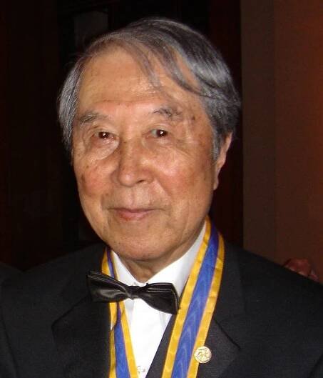Súbor:YoichiroNambu.jpg