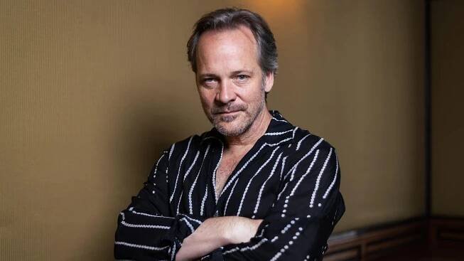 Herec Sarsgaard ve Varech: Musíme se spojit. Na Mars odletí jedině Musk
