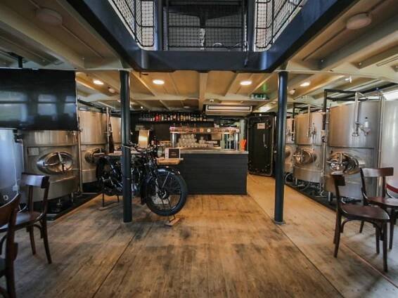 Steak menu s ochutnávkou piv na Lodi Pivovar, Praha