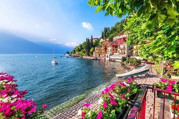 Varenna on Lake Como (Alamy)