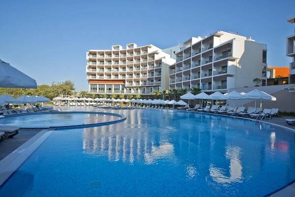 Hotel s bazénem 