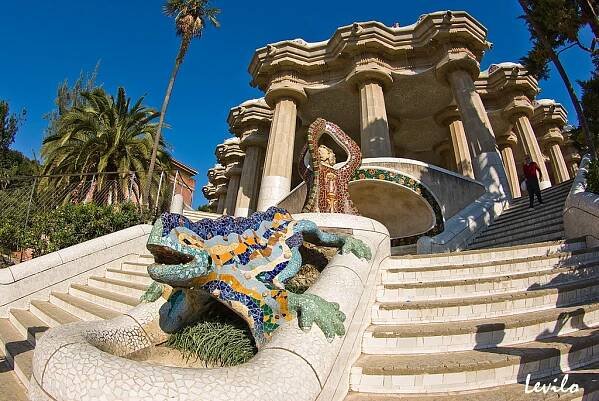 Cannabis Clubs in Barcelona: A World Benchmark at Risk of Extinction