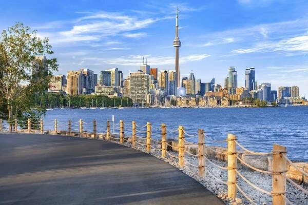 Canada: We Treat You Royally