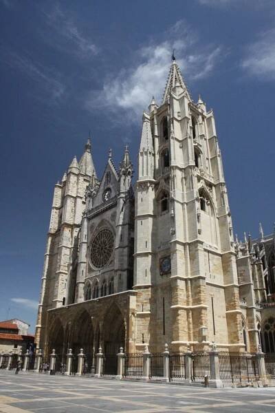 Kastilie, León a La Rioja - Cestou po Camino de Santiago | HedvabnaStezka.cz