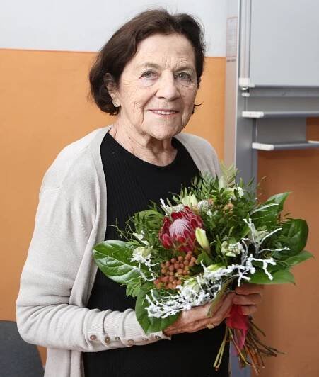FOTO: Sen o jídle na cestě z pekla? Sněhová koule s marmeládou