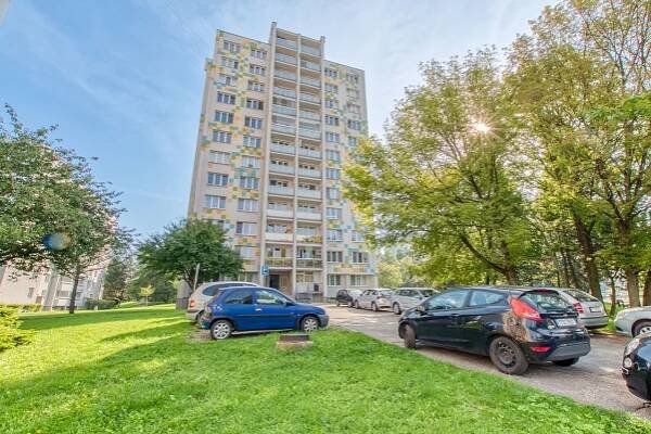 Prodej bytu 3+1 s lodžií, ul. Polní, Orlová - Lutyně - Michal Lesňák, certifikovaný realitní makléř pro Moravskoslezský