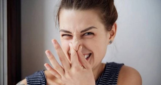 Jste cítit? Tělesný pach může znamenat, že trpíte vážnou nemocí. Jakou?