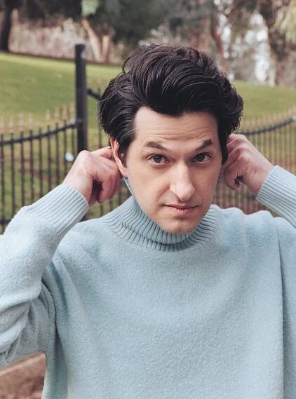 Into Ben Schwartz's Comfortable Vintage Fashion – King Tutorials