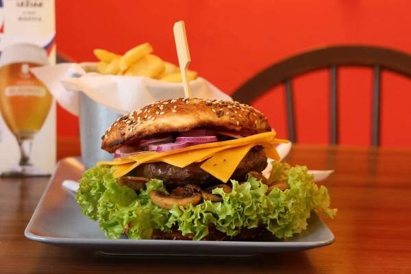 deer daniels burger