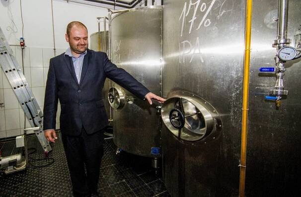 Podnikatel chce do Senátu. Lákat bude i na svůj pivovar