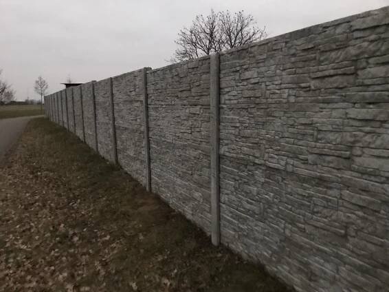 Havlíčkův Brod - Betonové ploty