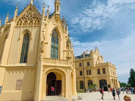 Zámek Lednice - Lednicko-Valtický areál, Jižní Morava | Regiontourist.cz