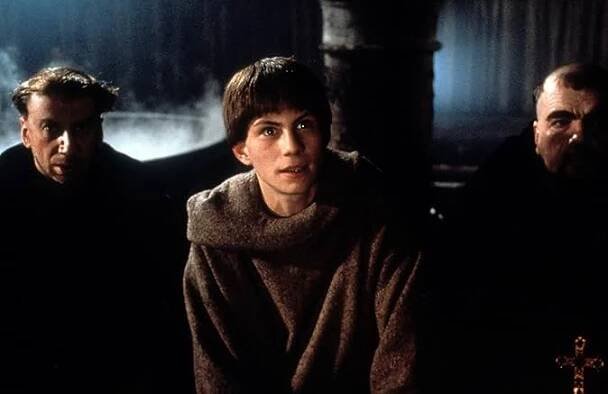 Jméno růže - Z filmu - Elya Baskin, Christian Slater, Michael Lonsdale
