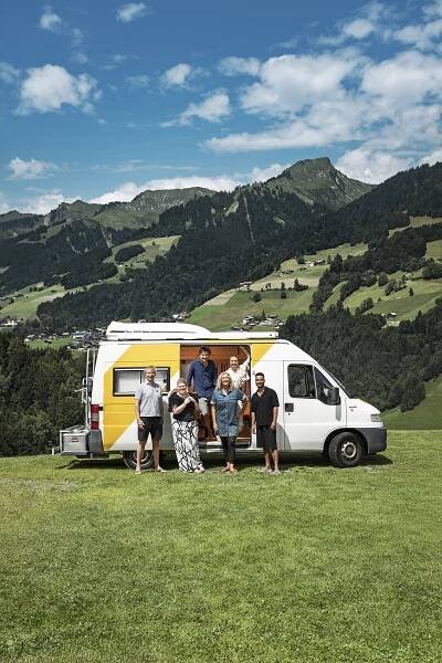 "Tietjen campt - der Roadtrip" mit neuen Folgen - Bettina Tietjen unterwegs mit Ingolf Lück, Lucy...