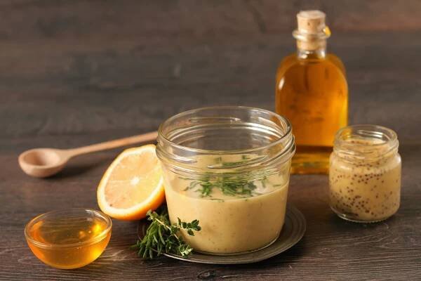 Jednoduchý recept, jak udělat domácí hořčici