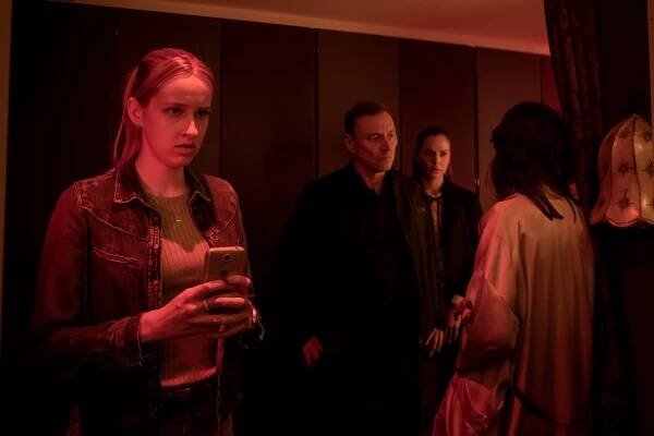 Blutige Anfänger - Willkommen in der Moko - Z filmu - Luise Emilie Tschersich, Werner Daehn