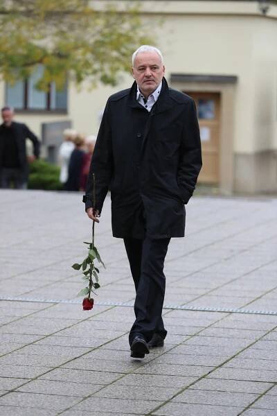 Absence na pohřbu Josefa Somra (†88): Proč chyběla Bohdalová?!