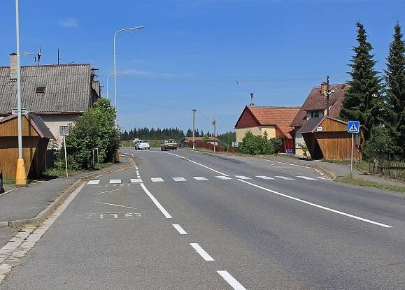Soubor:Javorník, road No 366.jpg – Wikipedie