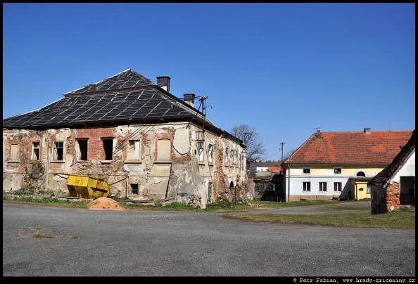 Nedražice – fotografie / hrady-zriceniny.cz