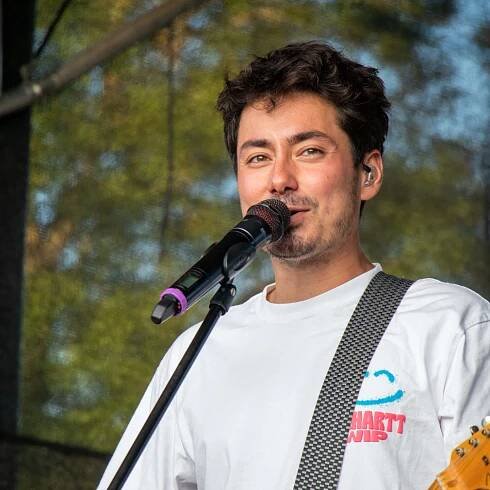 Famózní koncert kapely Mirai završil hudební léto s Frekvencí 1