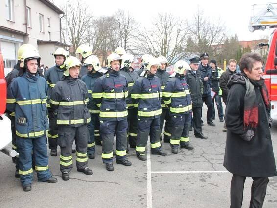 OBRAZEM: Horažďovičtí dobrovolní hasiči dostali nový žebřík