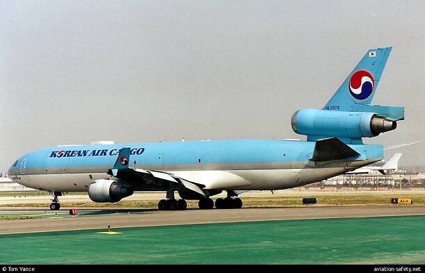 Accident McDonnell Douglas MD-11F HL7373, Thursday 15 April 1999