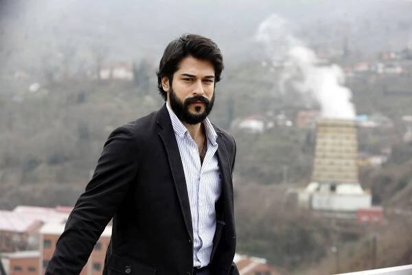 Portrait Of A Turkish Man Wallpaper