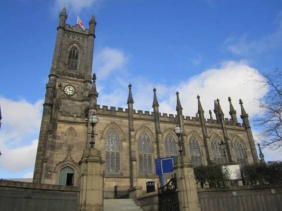 Listed buildings in Oldham - Wikipedia